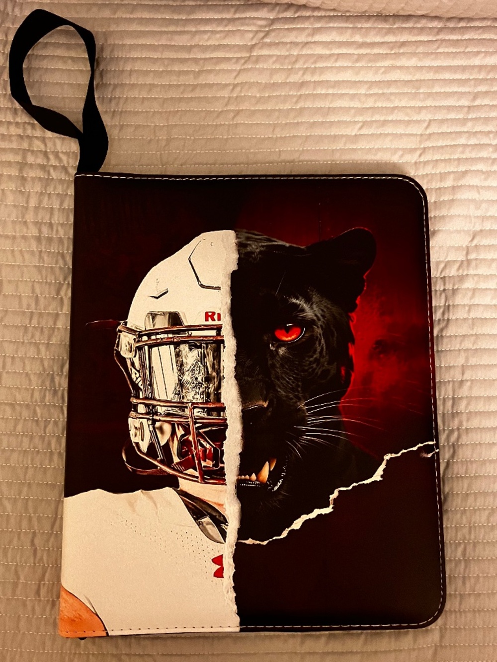 Sports Card Binder 900-Pocket Split-Face Design Football Payer & Black Panther